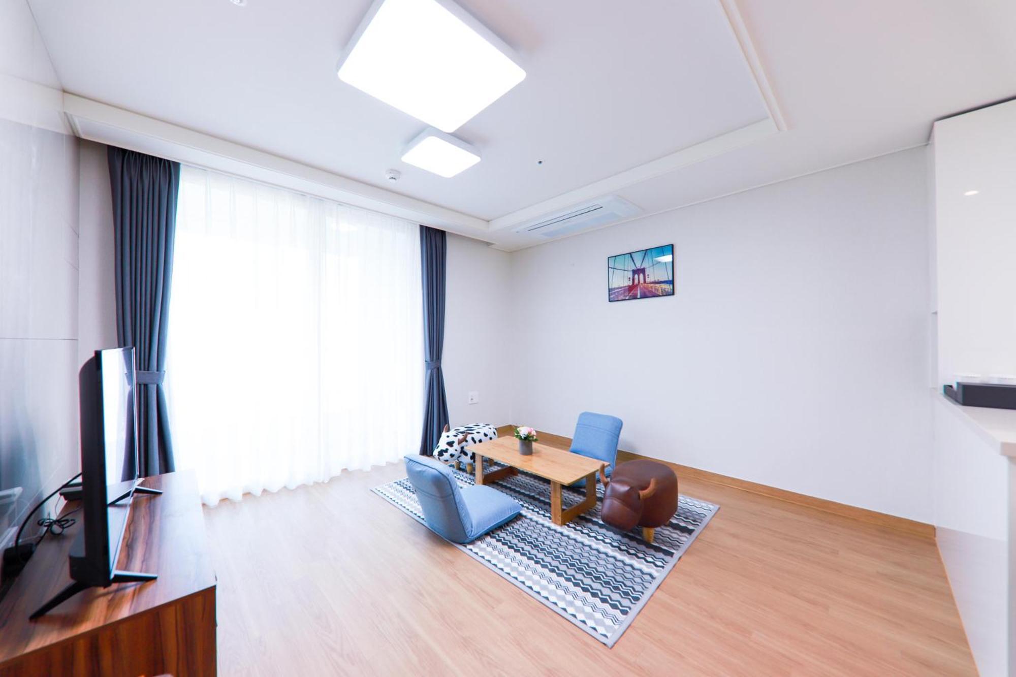 Geoje Leein Stay Hotel Zewnętrze zdjęcie