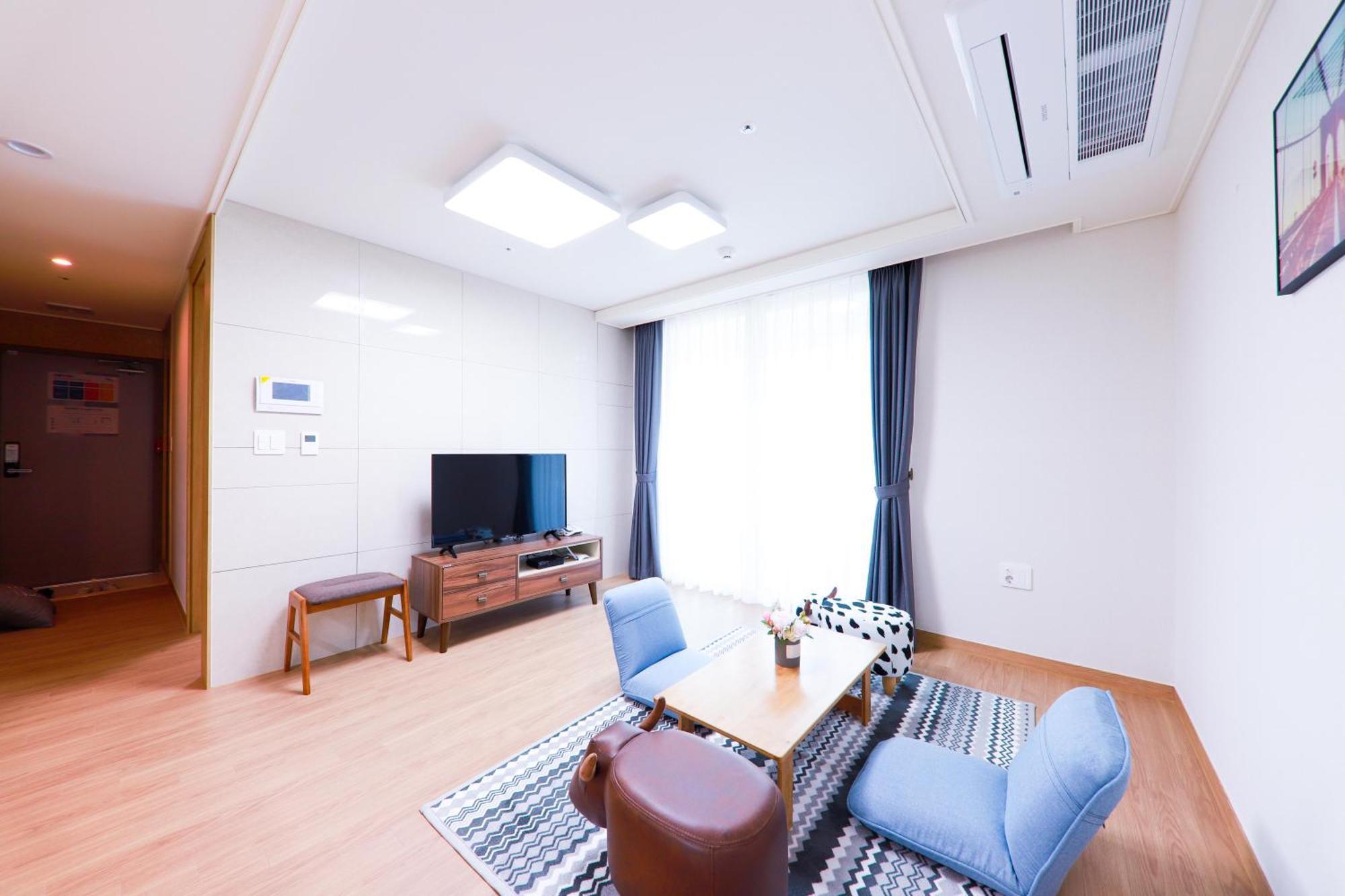 Geoje Leein Stay Hotel Zewnętrze zdjęcie