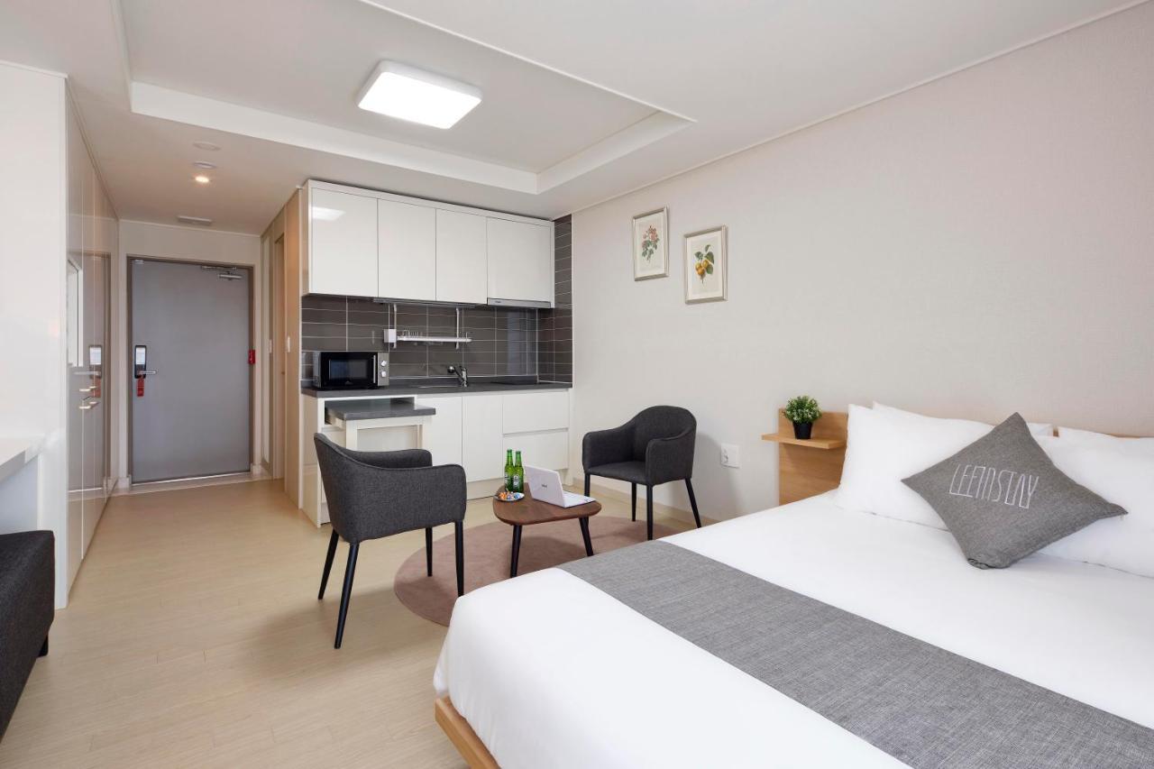 Geoje Leein Stay Hotel Zewnętrze zdjęcie