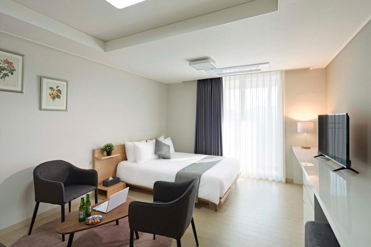 Geoje Leein Stay Hotel Zewnętrze zdjęcie
