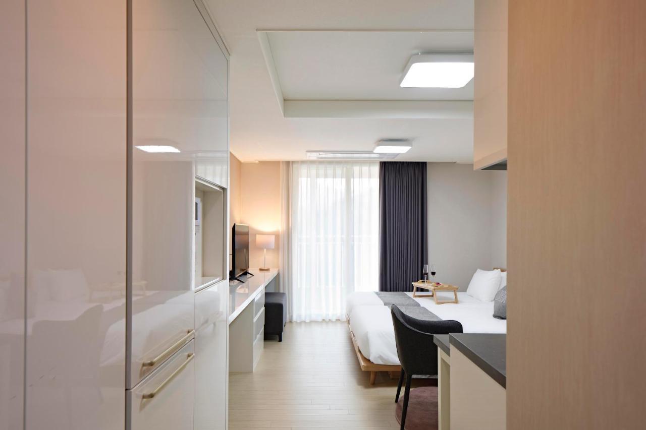 Geoje Leein Stay Hotel Zewnętrze zdjęcie