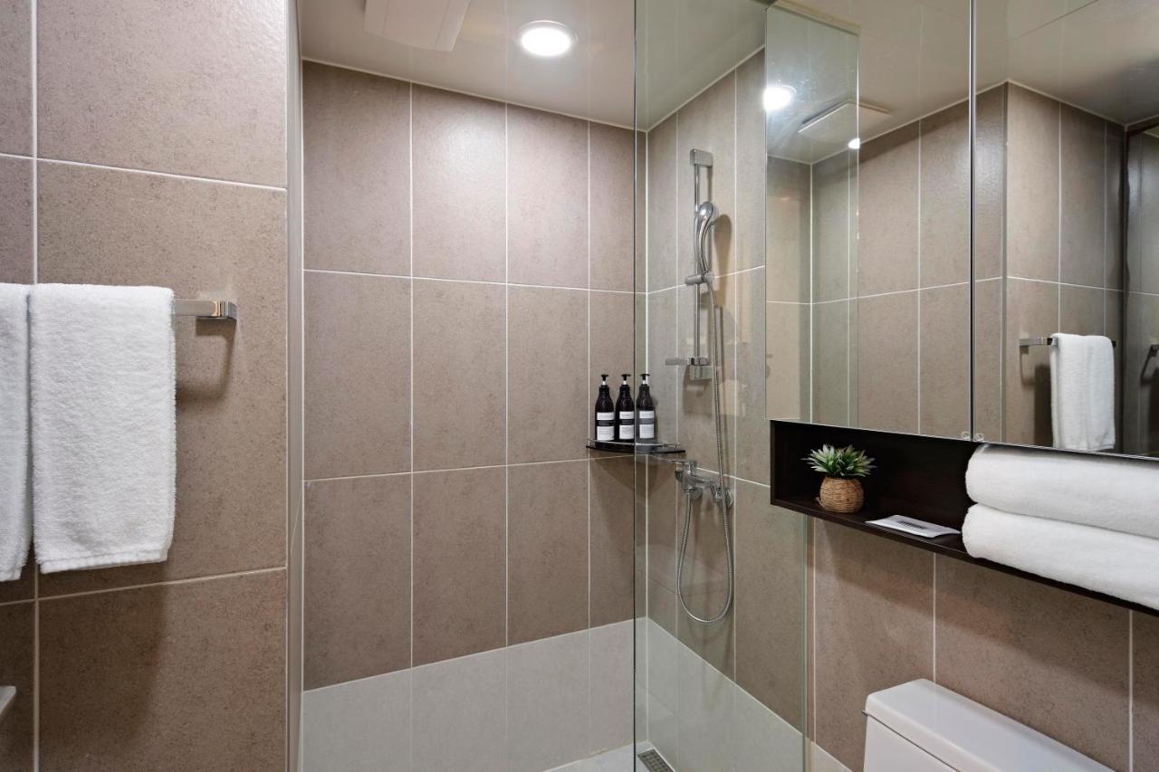 Geoje Leein Stay Hotel Zewnętrze zdjęcie