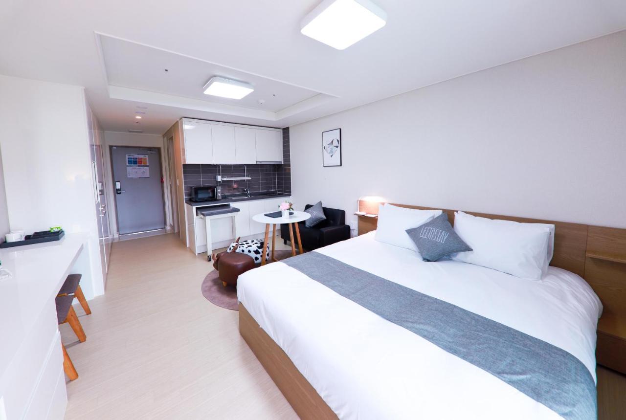 Geoje Leein Stay Hotel Zewnętrze zdjęcie