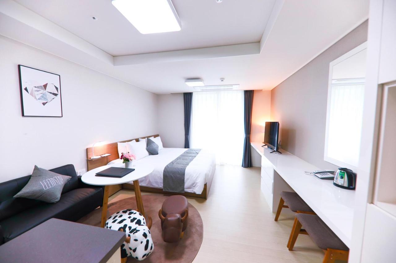 Geoje Leein Stay Hotel Zewnętrze zdjęcie